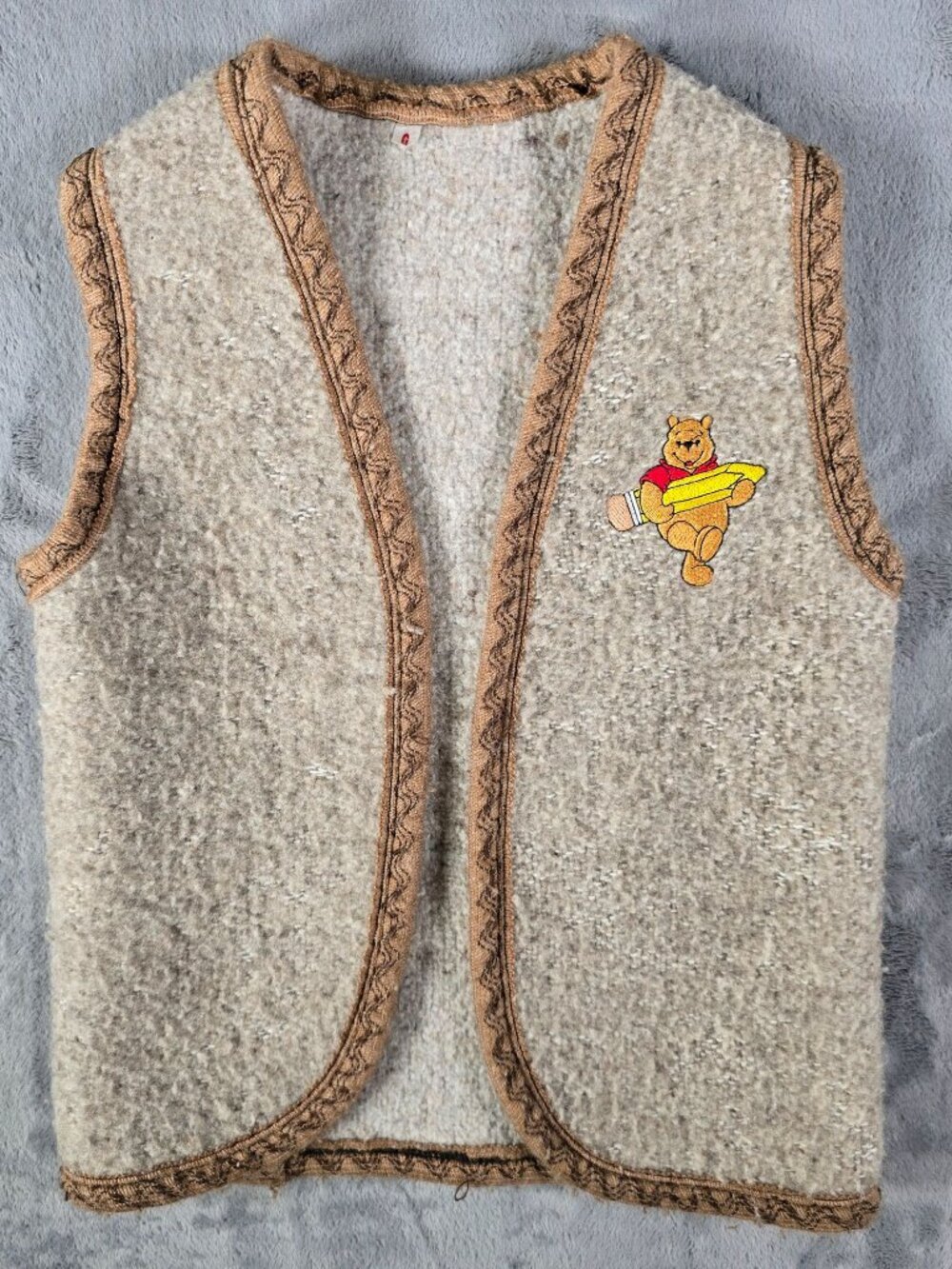 Distressed Vintage 1980s Beige Winnie the Pooh Western Vest (Girls 7/8)